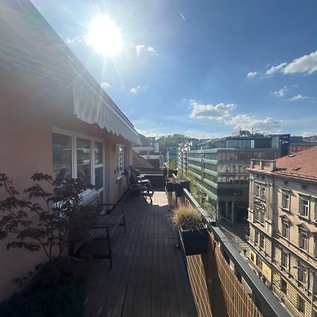 Andel Apartment With Terrace Praag Buitenkant foto