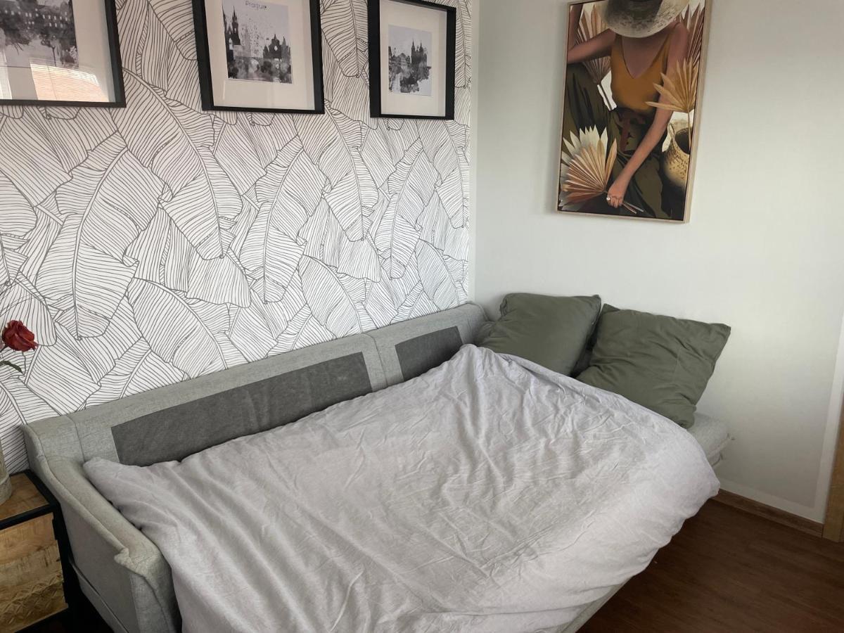 Andel Apartment With Terrace Praag Buitenkant foto